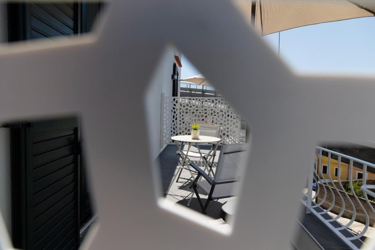 Al Chiaro Di Luna Luxury Suites Amalfi Coast Vietri Buitenkant foto