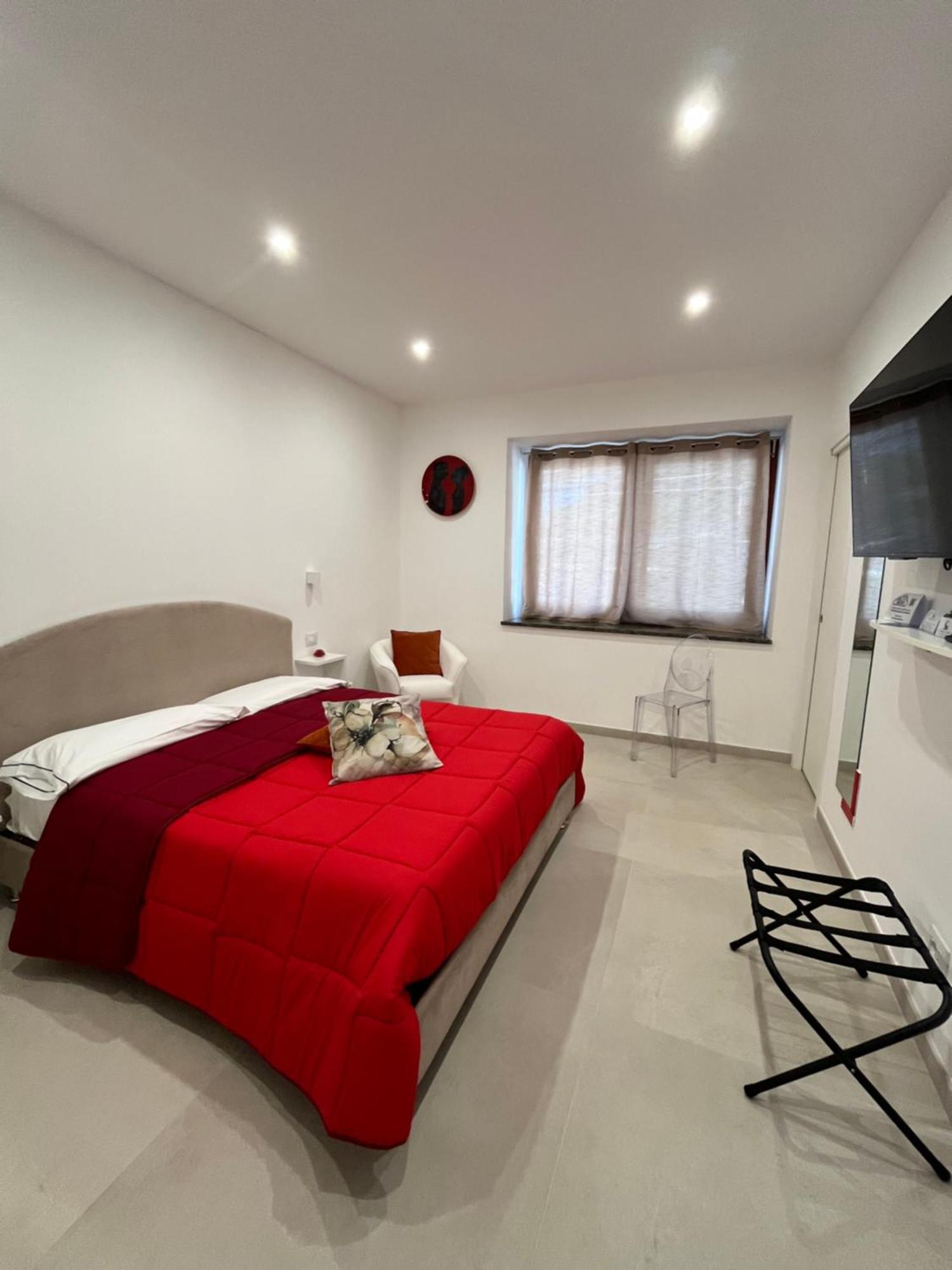 Al Chiaro Di Luna Luxury Suites Amalfi Coast Vietri Buitenkant foto